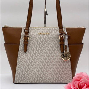 Michael Kors Charlotte LG TZ Tote Vanilla